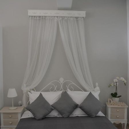 Anezinas Place Διαμέρισμα Περίσσα Εξωτερικό φωτογραφία