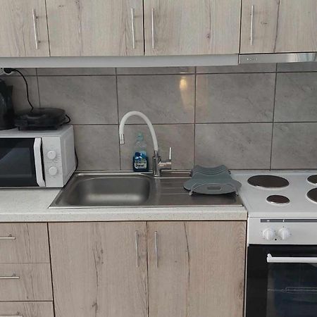 Anezinas Place Διαμέρισμα Περίσσα Εξωτερικό φωτογραφία