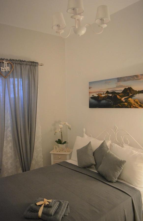 Anezinas Place Διαμέρισμα Περίσσα Εξωτερικό φωτογραφία