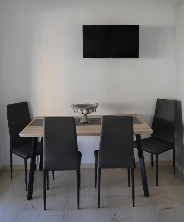 Anezinas Place Διαμέρισμα Περίσσα Εξωτερικό φωτογραφία